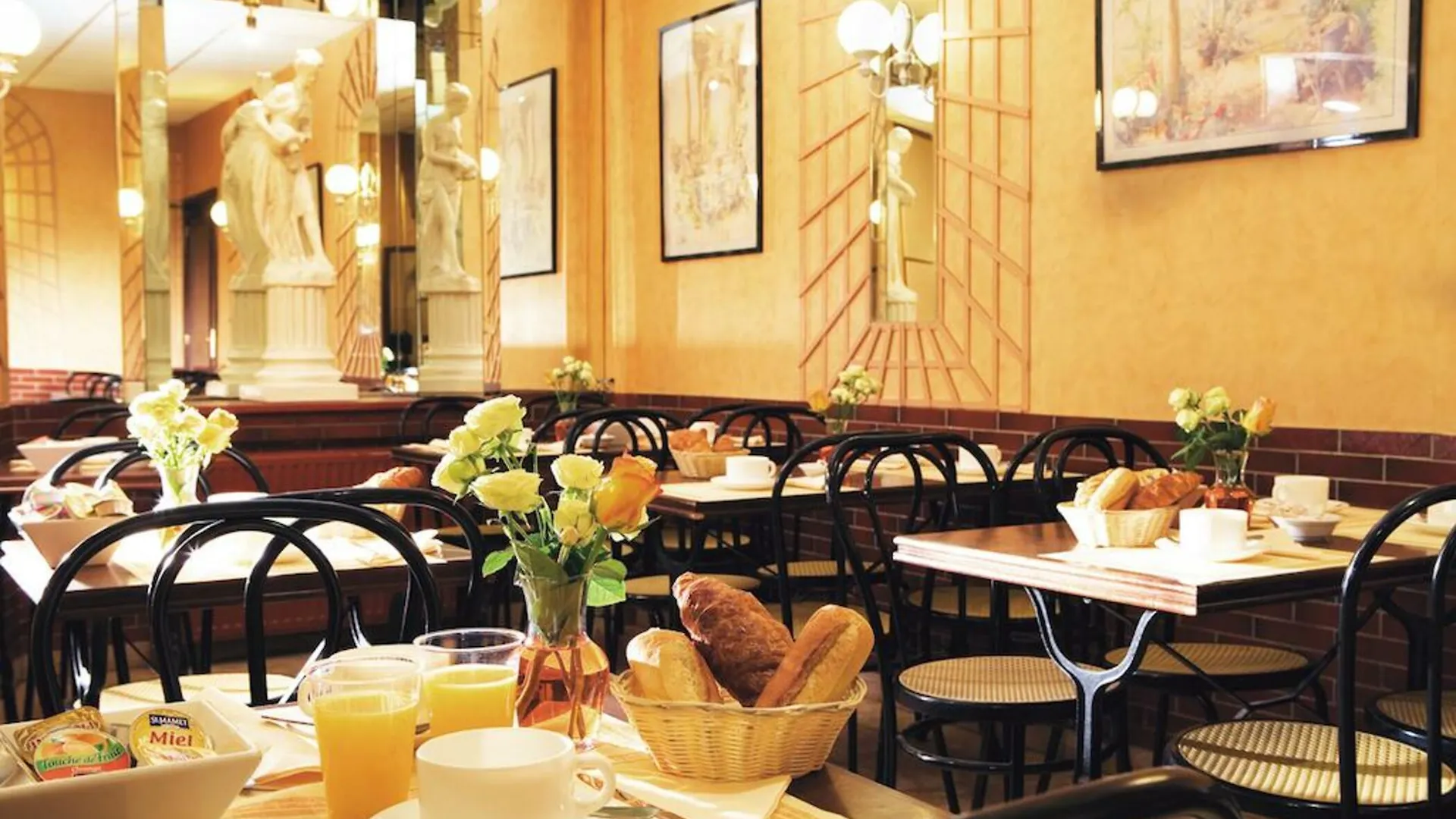 Terminus Orleans Paris Hotel France