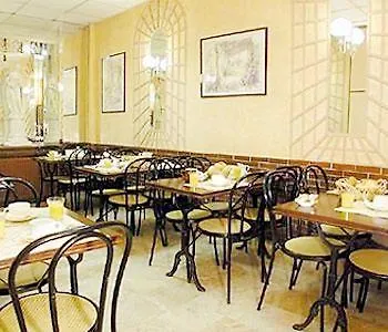 Hotel Terminus Orléans Parigi Francia