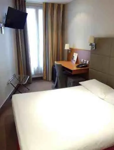 Terminus Orleans Paris Hotel 2*,
